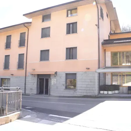 Otel Ristorante Bigiu Sant'Omobono Imagna